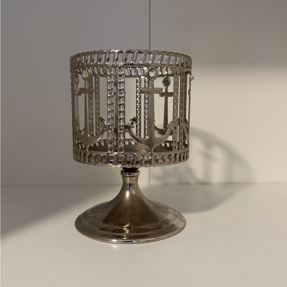 Bath & Body Works Silver Candle Base - Picture 2 of 10
